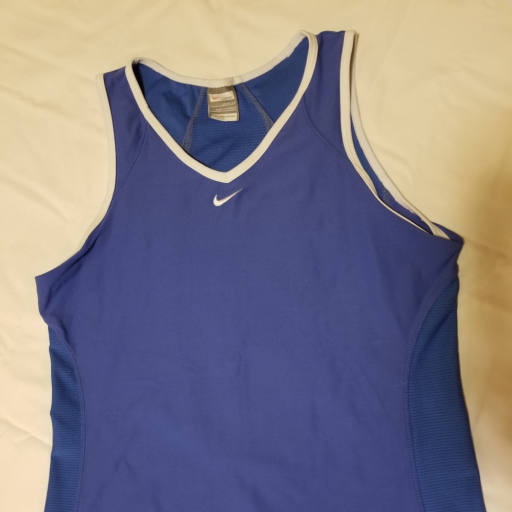 Nike Dri Fit Sport Tank Size L